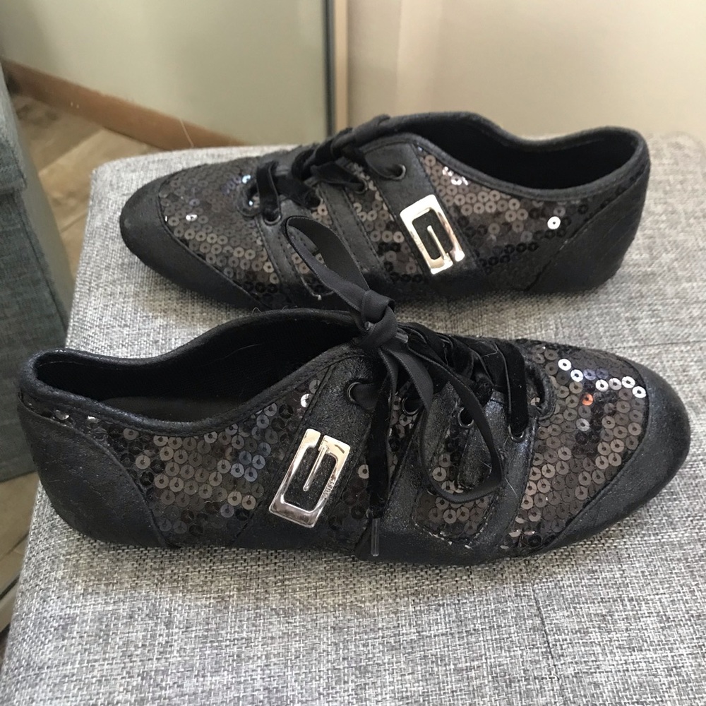 Guess Sequin Flats Tennis shoes size 6.5